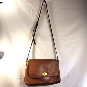 Fossil Lt Brown Crossbody Shoudler Bag Flap Zip Closure #shb3006